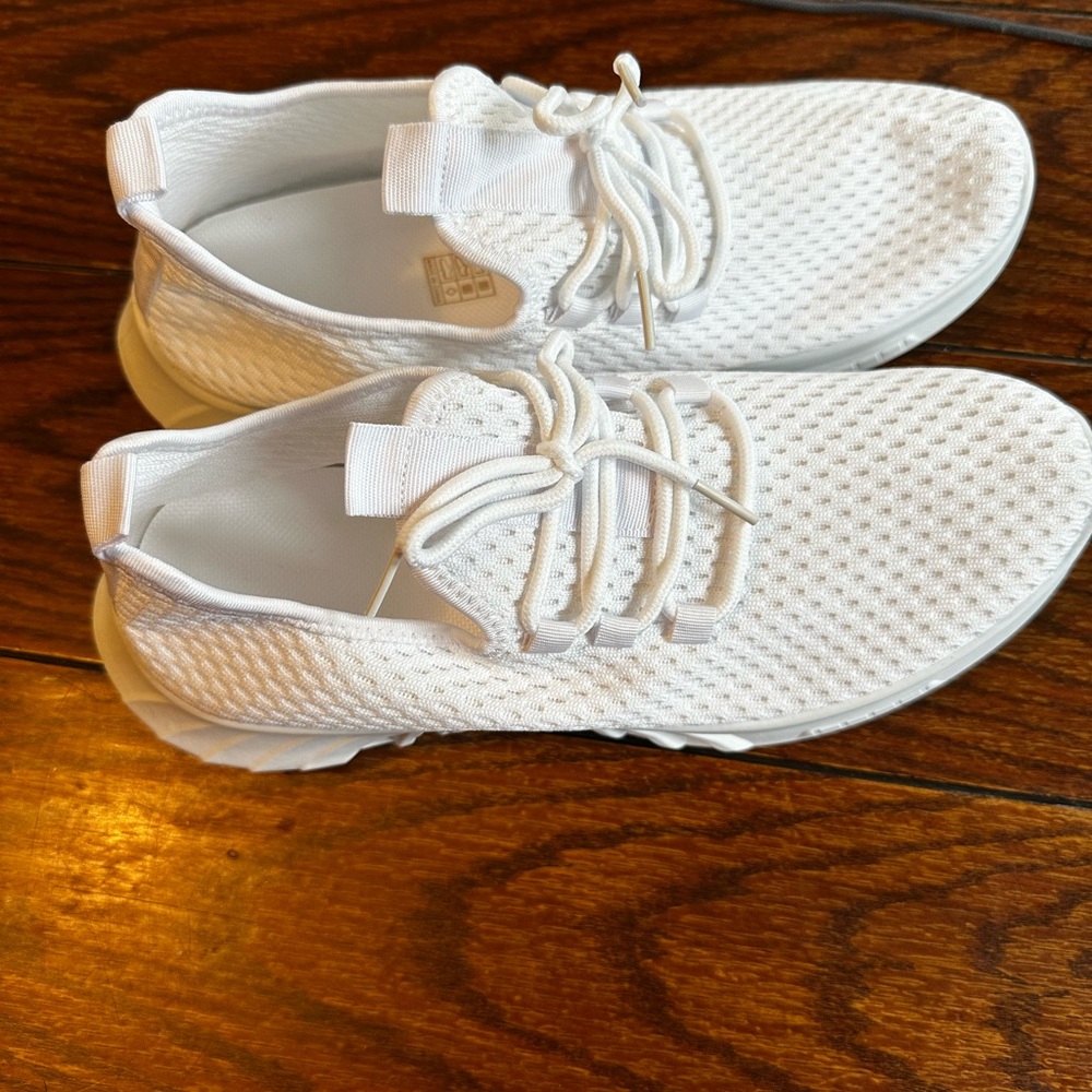 SHEIN White Men's Sneakers